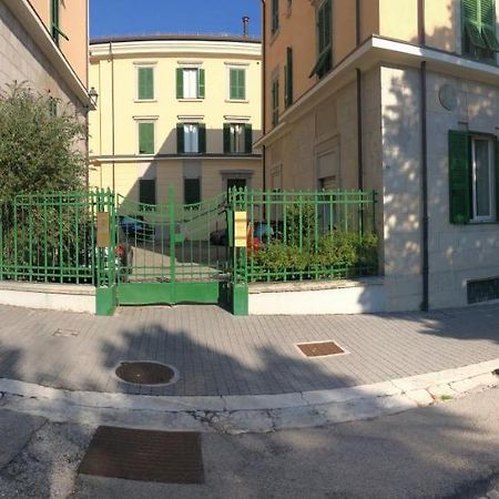 Bed and Breakfast A Casa Di Noemi LʼAquila Zewnętrze zdjęcie